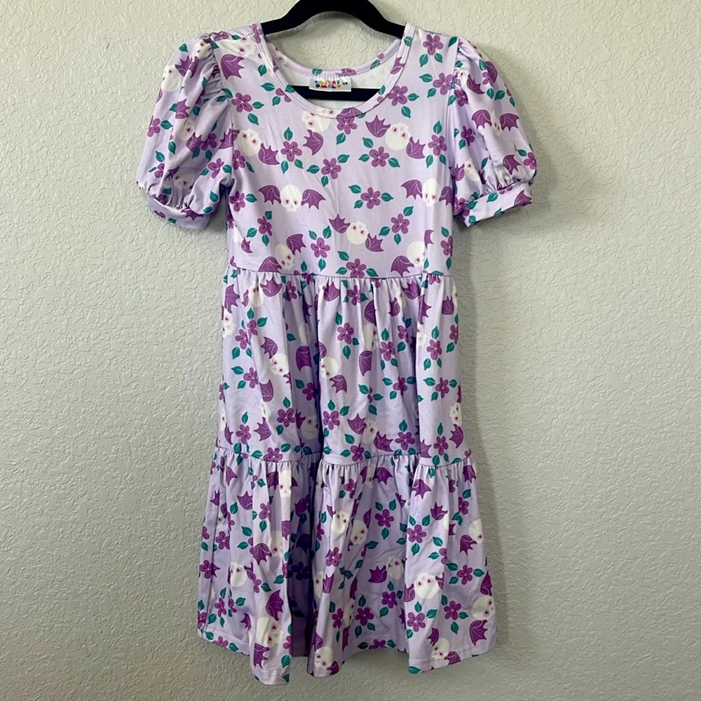 Dot Dot smile girl puff sleeve Halloween twirl dress. Size 5/6 purple skull bats